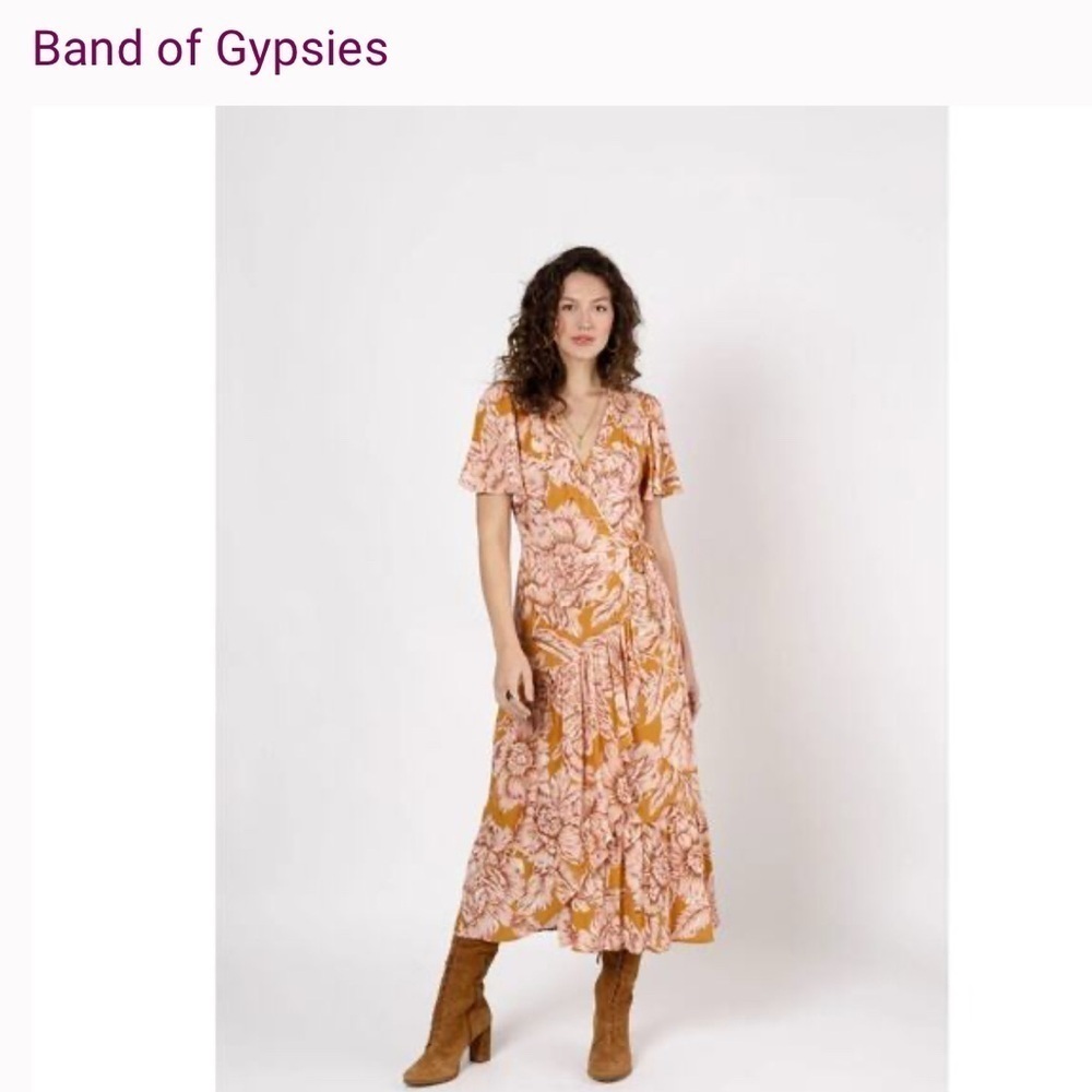 BAND OF GYPSIES-BAND OF FREE Heather Gold floral wrap floral maxi dress NWT XS